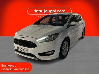 Valkoinen Käytetty 2017 Ford Focus ST-Line Farmari | 10 980 € (Perustarjous)
