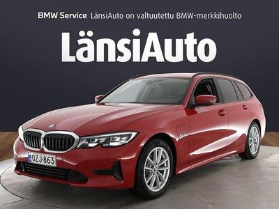 Käytetty BMW 320e 204 HP (150 kW) 2022 Farmari