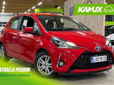 Punainen Käytetty 2017 Toyota Yaris Hybrid Edition Sedan | 15 990 € (Perustarjous)