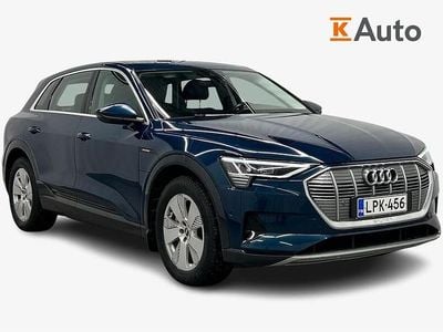Sininen Käytetty 2020 Audi e-tron Advanced Plus Katumaasturi | 24 700 € (Hieman kallis)