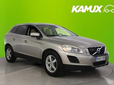 Käytetty 2012 Volvo XC60 Summum Katumaasturi | 15 390 € (Hieman kallis)
