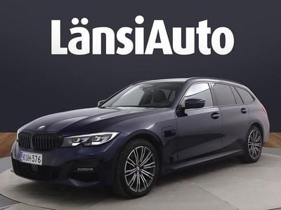 Käytetty 2021 BMW 330e M Sport Farmari | 30 490 € (Perustarjous)