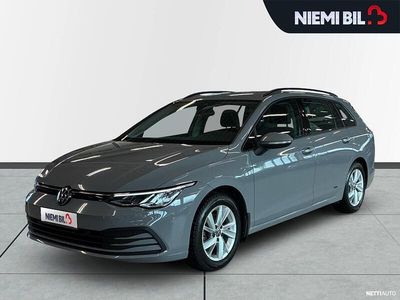 Käytetty 2022 VW Golf VIII Farmari | 21 890 € (Perustarjous)