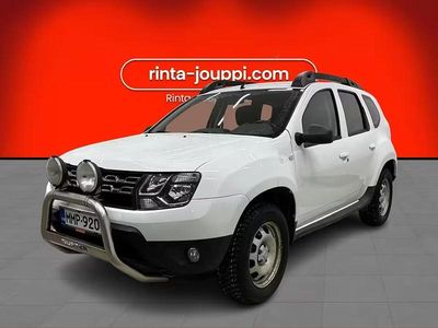 Valkoinen Käytetty 2016 Dacia Duster Lauréate Katumaasturi | 8 480 € (Hyvä tarjous)