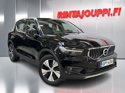 Käytetty Volvo XC40 Inscription 211 HP (155 kW) 2021 Musta Katumaasturi