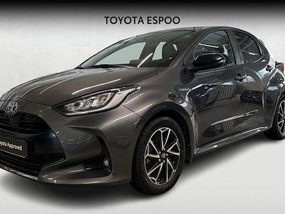 Käytetty Toyota Yaris Premium 114 HP (83 kW) 2020 Harmaa Viistoperä