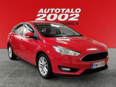 Punainen Käytetty 2016 Ford Focus Trend Viistoperä | 7 900 € (Hyvä tarjous)