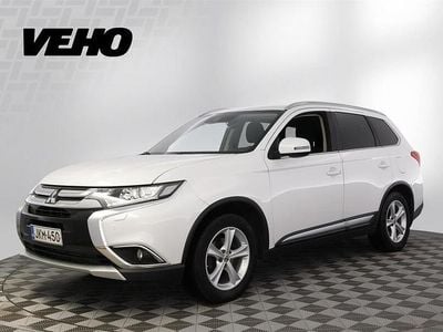 Käytetty Mitsubishi Outlander Intense 150 HP (110 kW) 2018 Valkoinen Katumaasturi