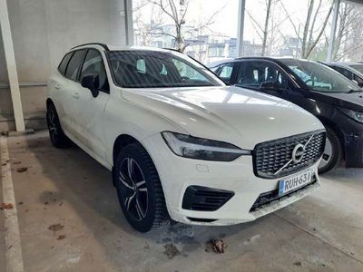 käytetty Volvo XC60 D5 AWD R-Design Business aut ** Webasto / Panorama / Navi / Huipputuote **