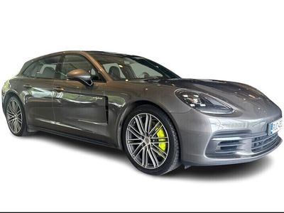 Porsche Panamera 4