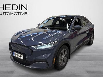 Sininen Käytetty 2021 Ford Mustang Mach-E Katumaasturi | 22 990 € (Hieman kallis)