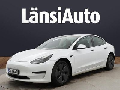 Käytetty 2021 Tesla Model 3 Standard Range Plus Sedan | 22 790 € (Perustarjous)