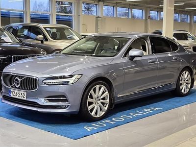 Sininen Käytetty 2017 Volvo S90 Inscription Sedan | 32 900 € (Kallis)