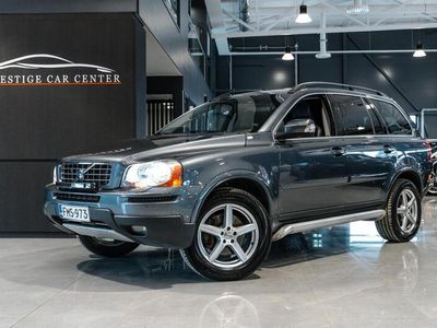 käytetty Volvo XC90 D5 7-paikkainen aut RTI-Navi Nahkat Webasto Vetokoukku