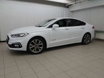 käytetty Ford Mondeo 2,0 187hv Hybrid eCVT Titanium HEV 4-ovinen