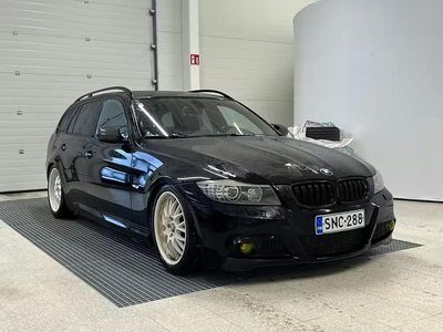 Käytetty 2009 BMW 320 Comfort Edition Farmari | 5 800 €