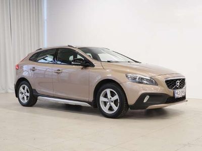 käytetty Volvo V40 CC D2 Summum aut - 3kk lyhennysvapaa