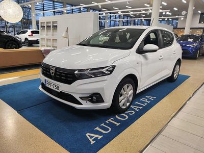 Käytetty 2022 Dacia Sandero Comfort Viistoperä | 14 900 € (Hieman kallis)