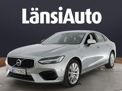 Käytetty 2017 Volvo S90 R-Design Sedan | 27 490 € (Perustarjous)