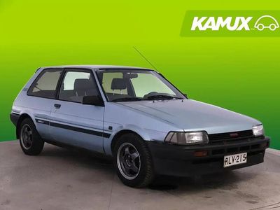 Käytetty Toyota Corolla 82 HP (60 kW) 1986 Sininen Sedan