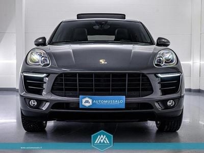 Käytetty Porsche Macan S Sport 250 HP (183 kW) 2014 Katumaasturi