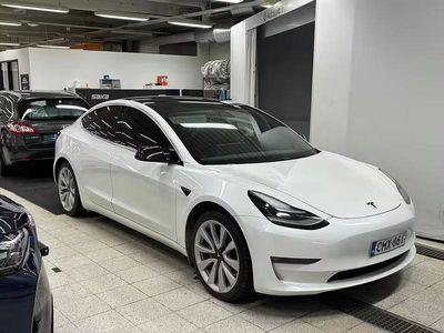 Käytetty 2019 Tesla Model 3 Long Range RWD Sedan | 17 290 € (Perustarjous)