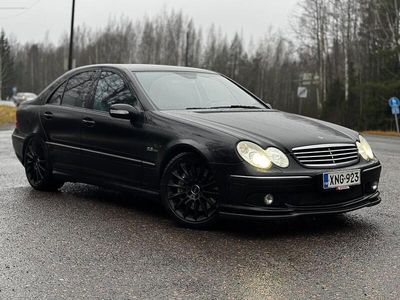 Käytetty 2004 Mercedes C55 AMG AMG Sedan | 18 490 €