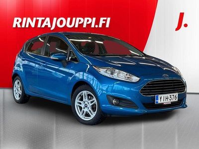 Käytetty Ford Fiesta Titanium 101 HP (74 kW) 2013 Sininen Viistoperä