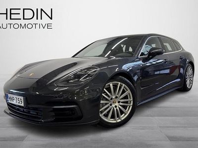 Harmaa Käytetty 2018 Porsche Panamera Sport Turismo Farmari | 53 800 €