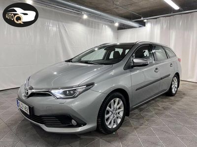 käytetty Toyota Auris Touring Sports 1.2 T Active. 1-omistaja. Merkkihuollettu. Kamera. BT. Navi. Kats. 2/2025.