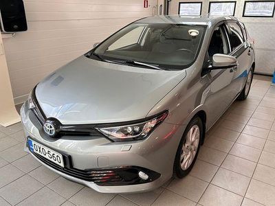 Harmaa Käytetty 2019 Toyota Auris Active Viistoperä | 16 900 € (Perustarjous)