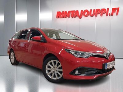 Käytetty 2016 Toyota Auris Touring Sports Multidrive S Farmari | 12 700 € (Perustarjous)