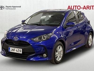 Sininen Käytetty 2024 Toyota Yaris Viistoperä | 21 890 € (Perustarjous)