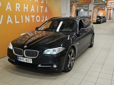 käytetty BMW 520 D xDrive Farmari (AC) 4ov 1995cm3 ** Nahat / Sporttipenkit / M-Sport ratti / Näyttävät kesävanteet / Juuri huollettu **