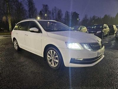Valkoinen Käytetty 2020 Skoda Octavia G-TEC Business Line Farmari | 13 490 € (Perustarjous)
