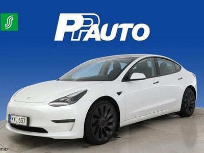 Käytetty 2021 Tesla Model 3 Performance Sedan | 33 890 € (Perustarjous)