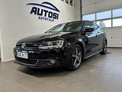 Käytetty VW Jetta Comfortline 150 HP (110 kW) 2014 Musta Sedan