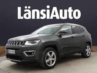 Käytetty 2018 Jeep Compass Limited Katumaasturi | 19 890 €
