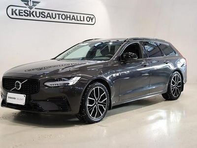 Käytetty Volvo V90 Plus 350 HP (257 kW) 2025 Harmaa Farmari