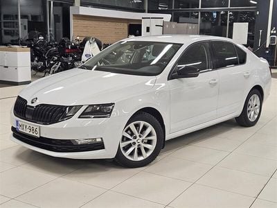 Valkoinen Käytetty 2020 Skoda Octavia Business Line Sedan | 23 990 € (Perustarjous)