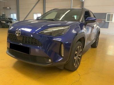 Käytetty 2023 Toyota Yaris Cross Design Katumaasturi | 28 290 € (Perustarjous)