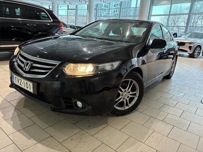 Käytetty Honda Accord Elegance 150 HP (110 kW) 2012 Sedan