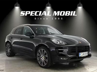 Käytetty Porsche Macan Turbo 400 HP (294 kW) 2014 Musta Katumaasturi