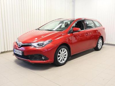 Käytetty Toyota Auris Touring Sports Active 116 HP (85 kW) 2016 Punainen Farmari