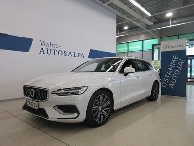 Valkoinen Käytetty 2019 Volvo V60 Inscription Farmari | 25 900 €