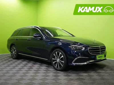 Käytetty Mercedes E300 Avantgarde 194 HP (142 kW) 2021 Sininen Farmari