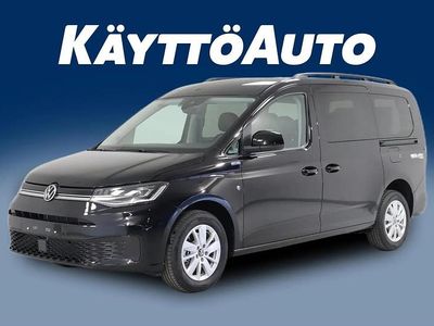 Uusi VW Caddy Maxi Life Life 122 HP (89 kW) 2025 Deep black Tila-auto