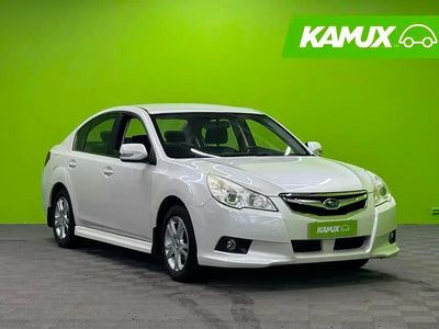 Valkoinen Käytetty 2010 Subaru Legacy Sedan | 6 980 €