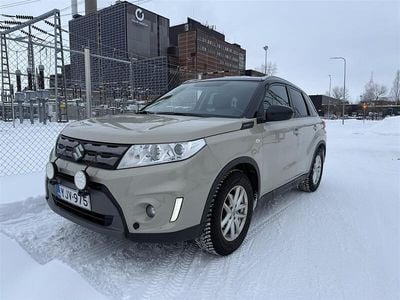 Käytetty Suzuki Vitara GL 120 HP (88 kW) 2018 Valkoinen Katumaasturi