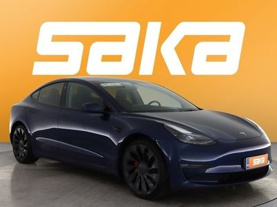 käytetty Tesla Model 3 Performance Dual Motor ** Lämpöpumppu / Adapt.Vakkari / Lasikatto / P-Kamera / Nahkasisusta / Sähköistuimet / LED **